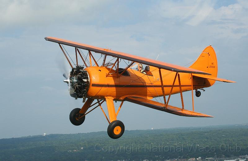 Formation_2481.JPG - 1940 Waco UPF-7 NC29300